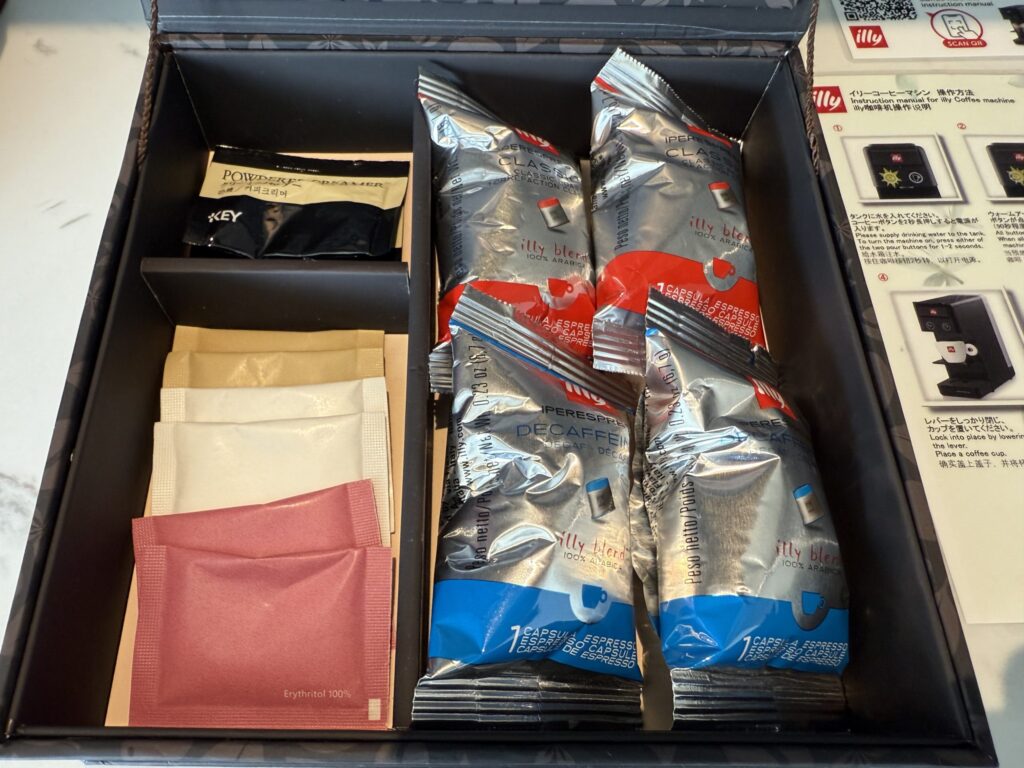 長崎マリオットホテルの客室(コーナースイート)のコーヒー・ティーバッグ類