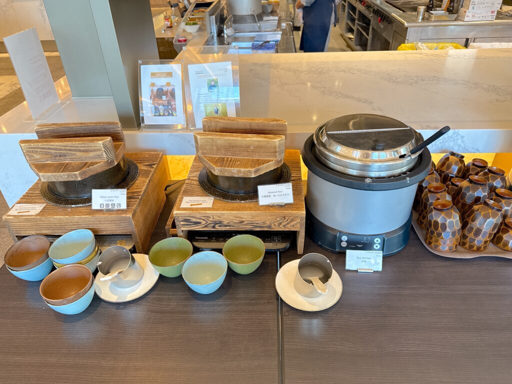 コートヤード・バイ・マリオット名古屋の朝食会場「CRUST」のご飯コーナー
