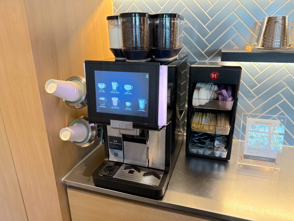フェアフィールド・バイ・マリオット三重奥伊勢おおだいのカフェコーナー