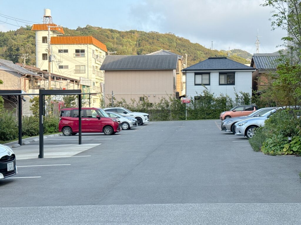 フェアフィールド・バイ・マリオット兵庫淡路島福良の駐車場