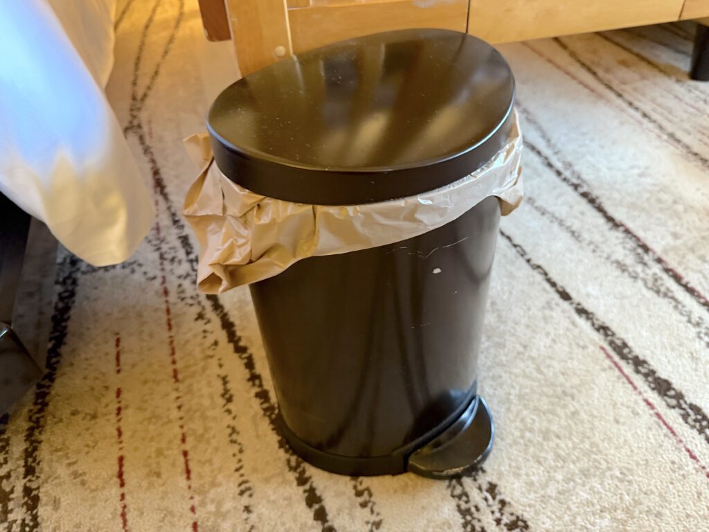 ザ・プリンス京都宝ヶ池オートグラフコレクションのオムツ用ゴミ箱