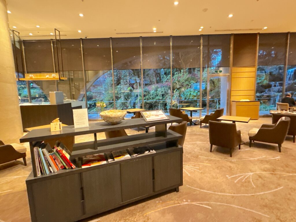 ザ・プリンス京都宝ヶ池オートグラフコレクションのクラブラウンジ内装