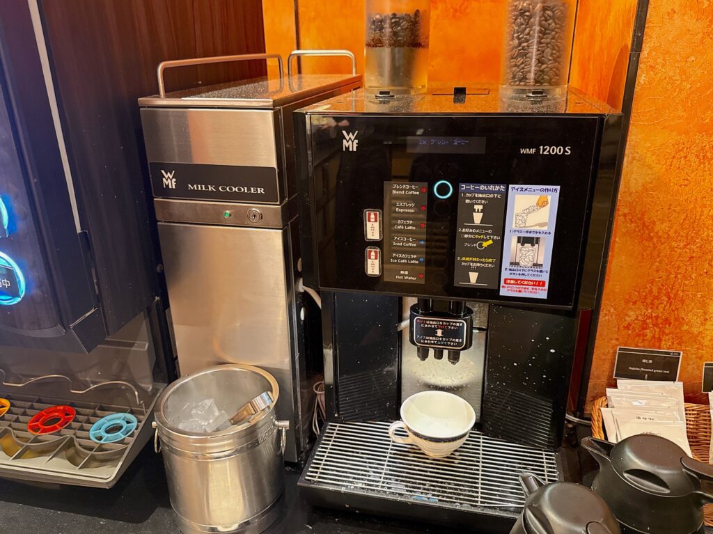 ザ・プリンス京都宝ヶ池オートグラフコレクションのクラブラウンジのドリンク