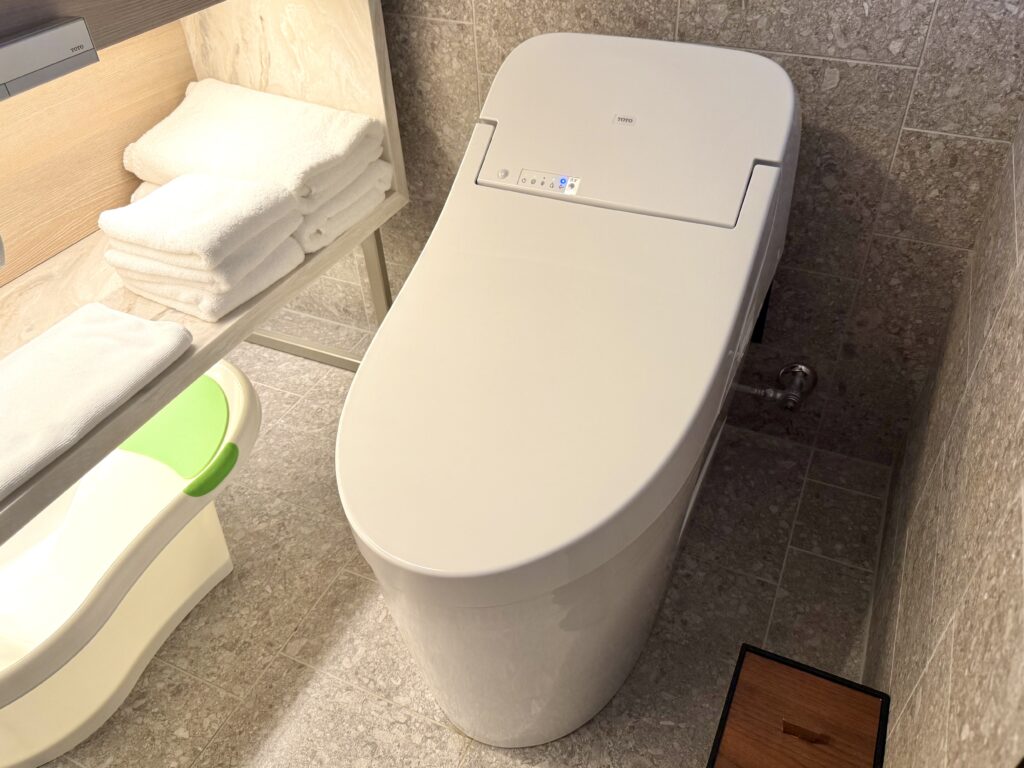 コートヤード・バイ・マリオット札幌の客室のトイレ