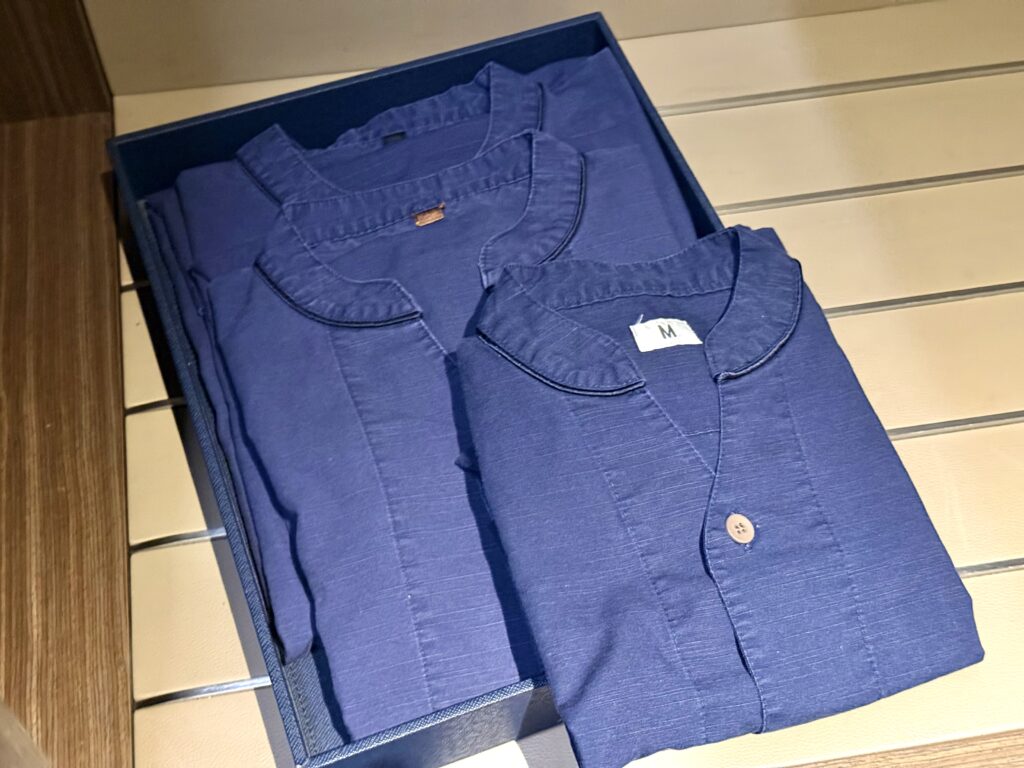 東山ニセコビレッジ・リッツ・カールトン・リザーブの客室アメニティ(ナイトウェア)