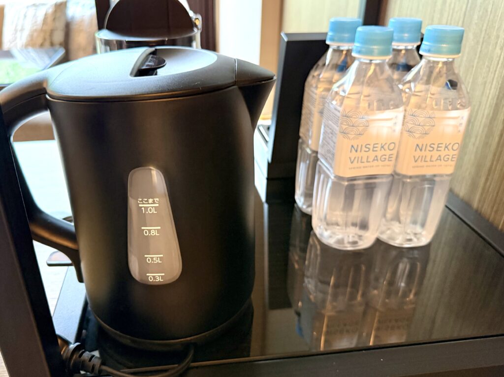 東山ニセコビレッジ・リッツ・カールトン・リザーブの客室のミニバー