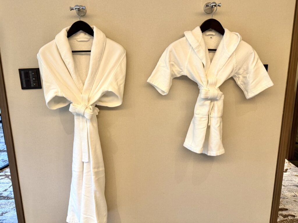 東山ニセコビレッジ・リッツ・カールトン・リザーブの客室の洗面ルーム