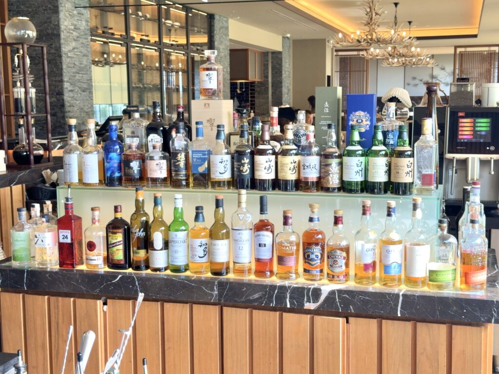 東山ニセコビレッジ・リッツ・カールトン・リザーブのラウンジバー