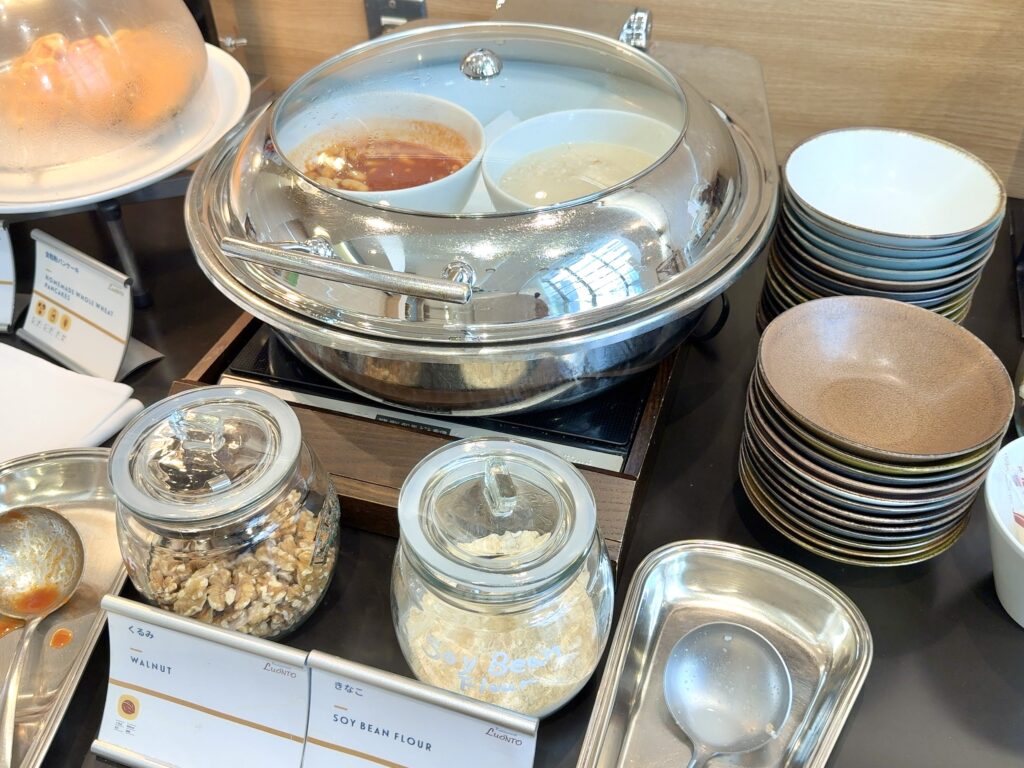 フェアフィールド・バイ・マリオット札幌の朝食レストラン「LUONTO(ルオント)」のシリアルコーナー