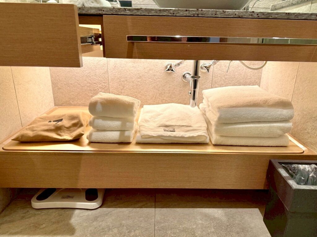 ウェスティン都ホテル京都の客室のバスルームアメニティ