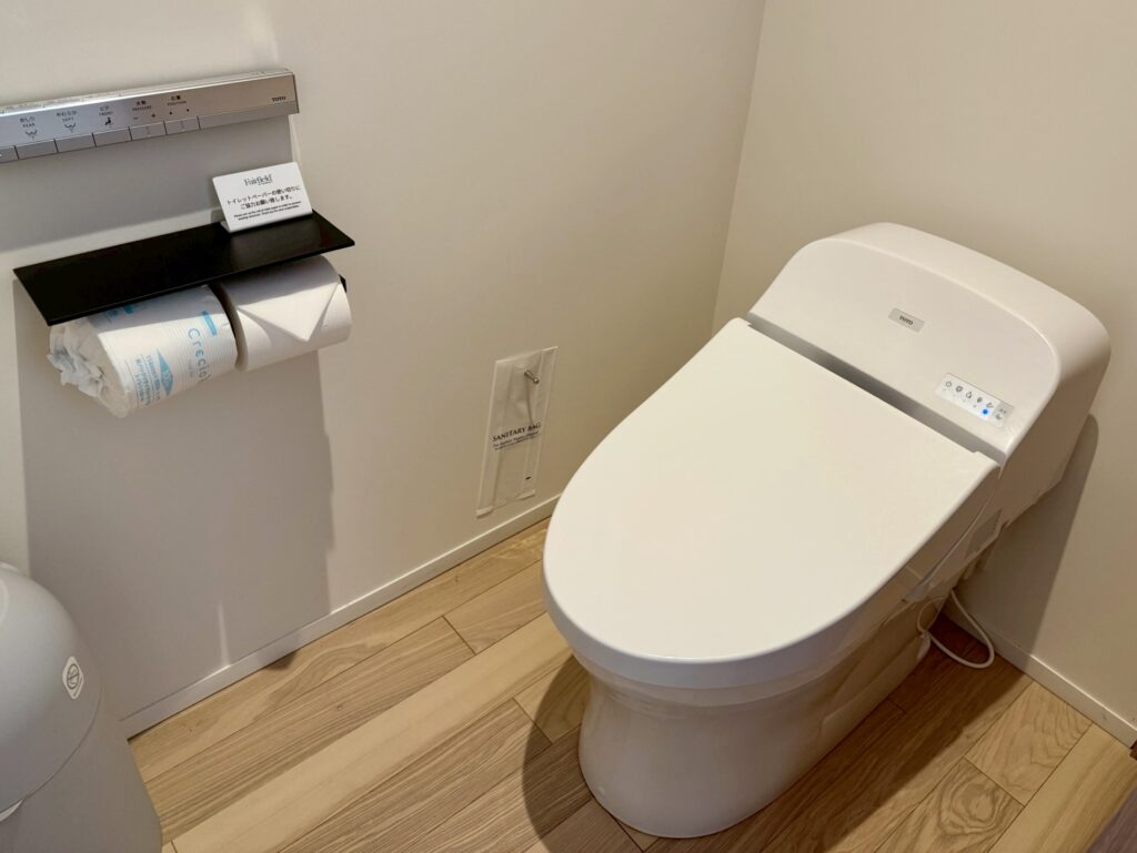 フェアフィールド・バイ・マリオット岐阜清流里山公園の客室トイレ