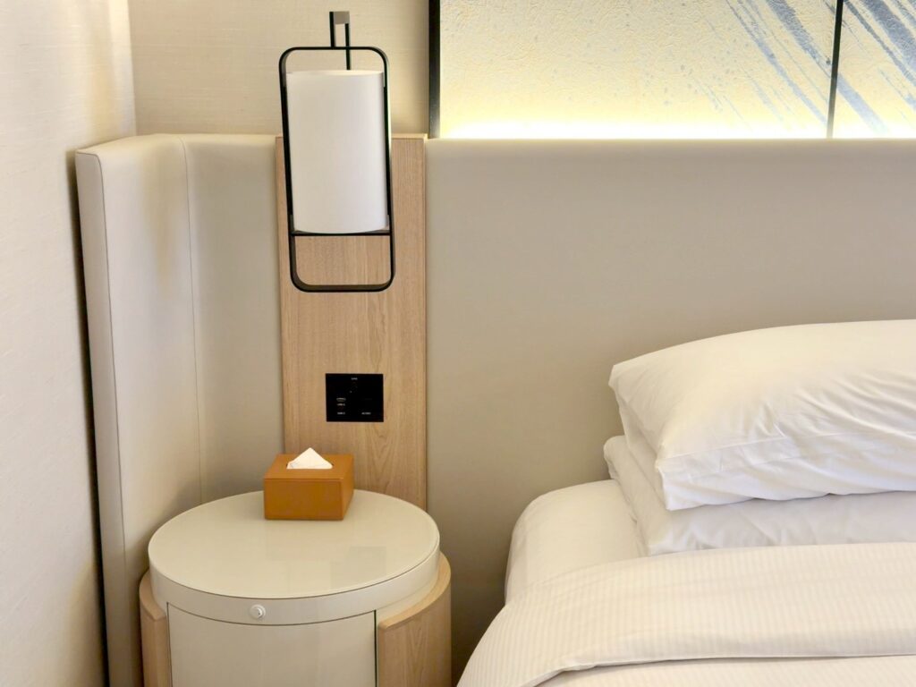 シェラトン都ホテル大阪の客室ベッド