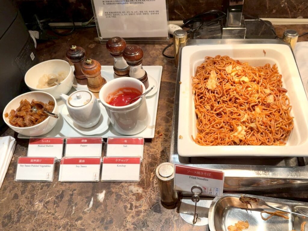 シェラトン都ホテル大阪の朝食レストラン「eu（ゆう）」のメニュー