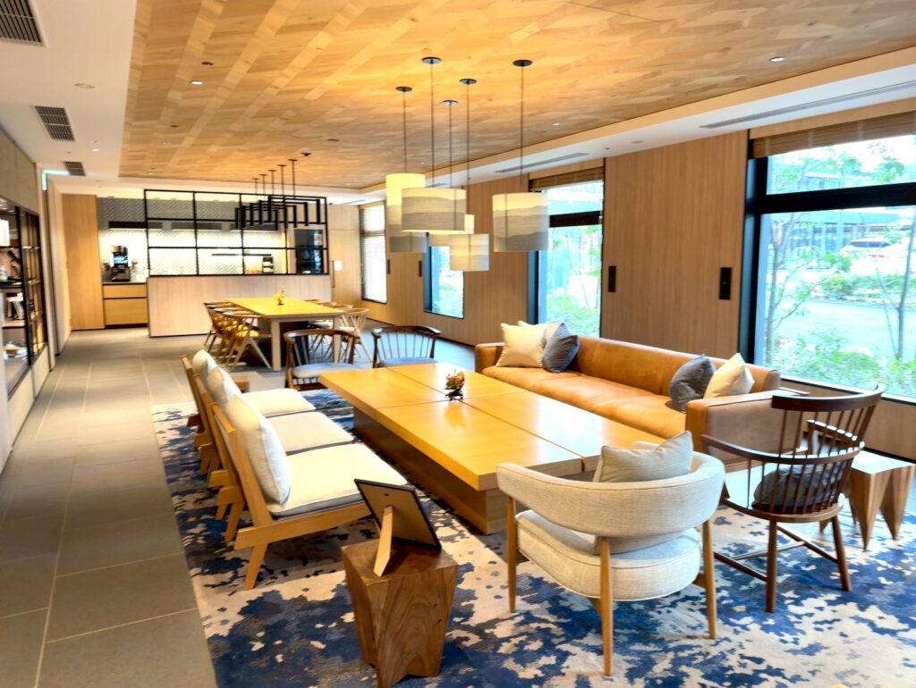 フェアフィールド・バイ・マリオット奈良天理山の辺の道のロビーラウンジ