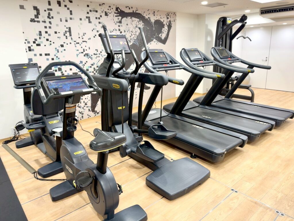 シェラトン都ホテル大阪のフィットネスジム