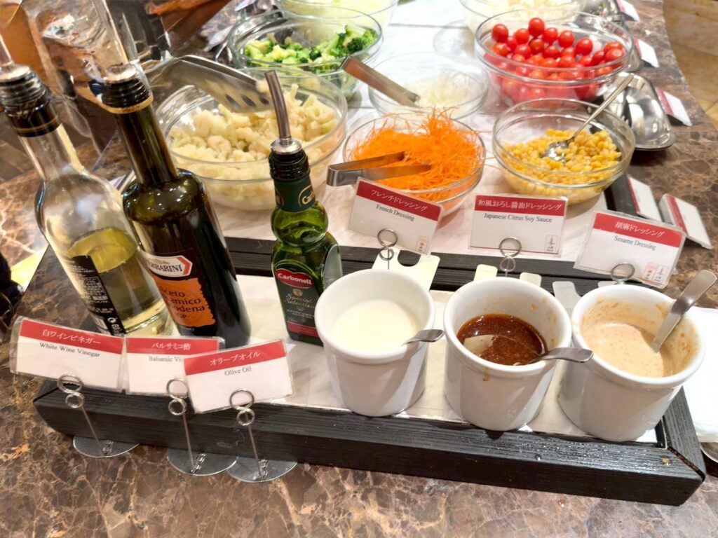 シェラトン都ホテル大阪の朝食レストラン「eu（ゆう）」のメニュー