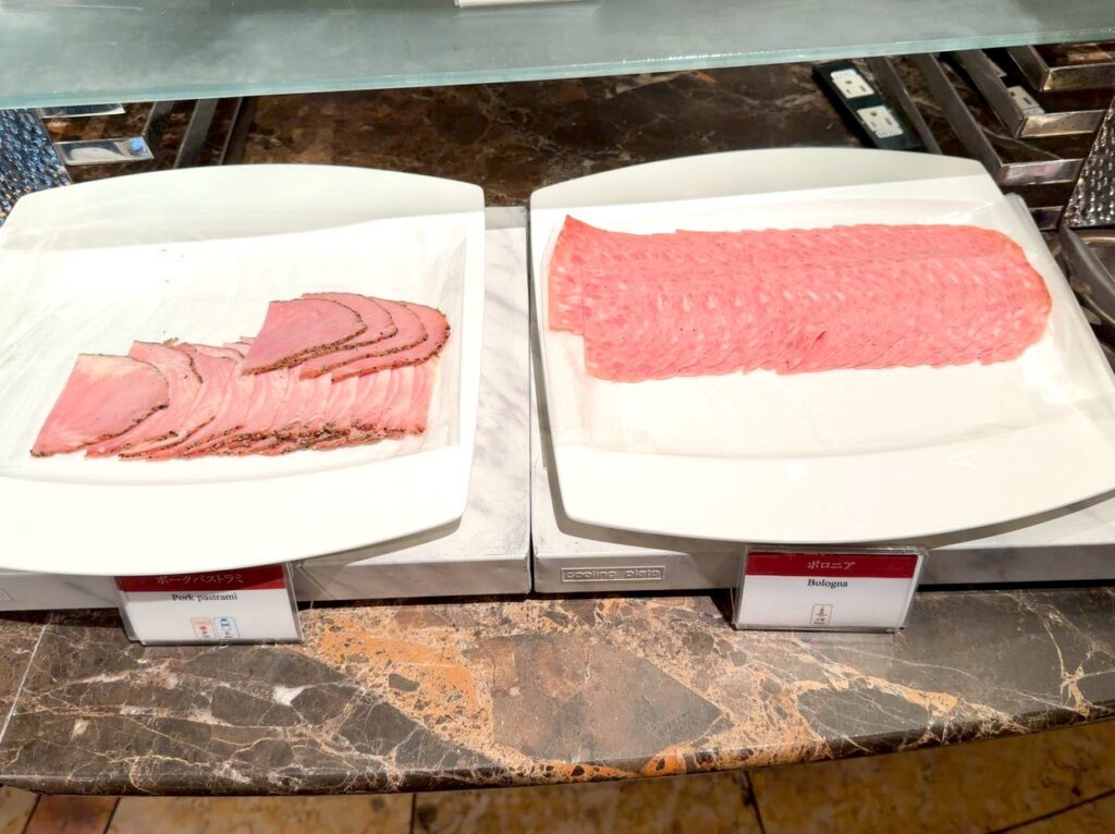 シェラトン都ホテル大阪の朝食レストラン「eu（ゆう）」のメニュー