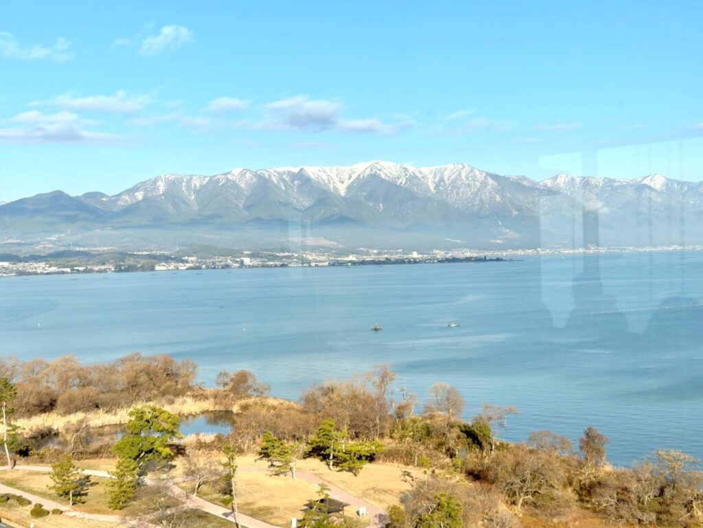 琵琶湖マリオットホテルの客室からの眺望景色