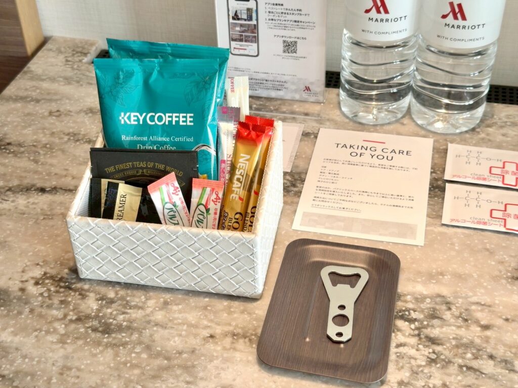 琵琶湖マリオットホテルの客室のミニバー