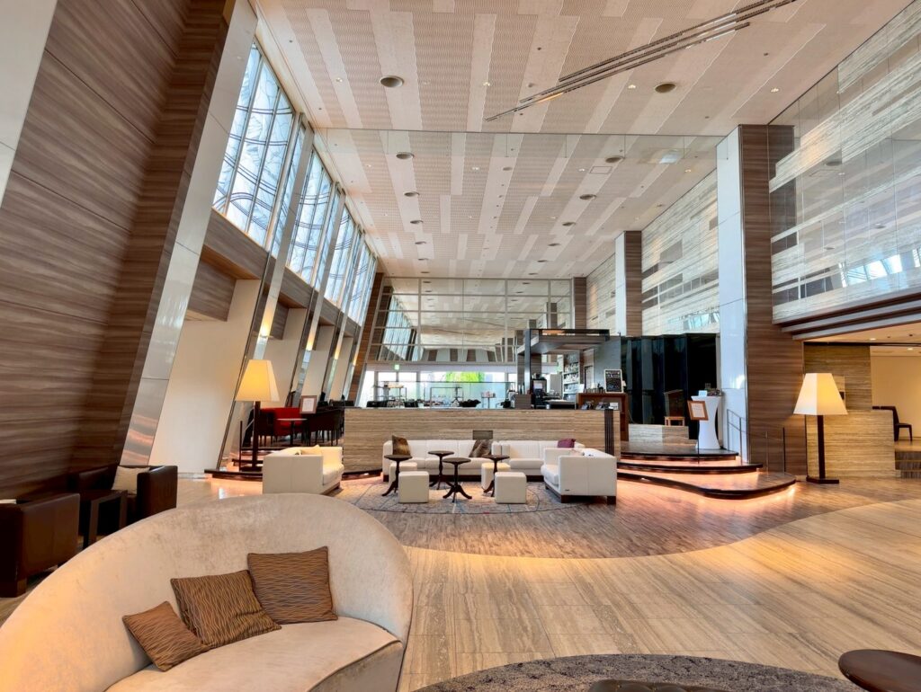 琵琶湖マリオットホテルのロビーフロア