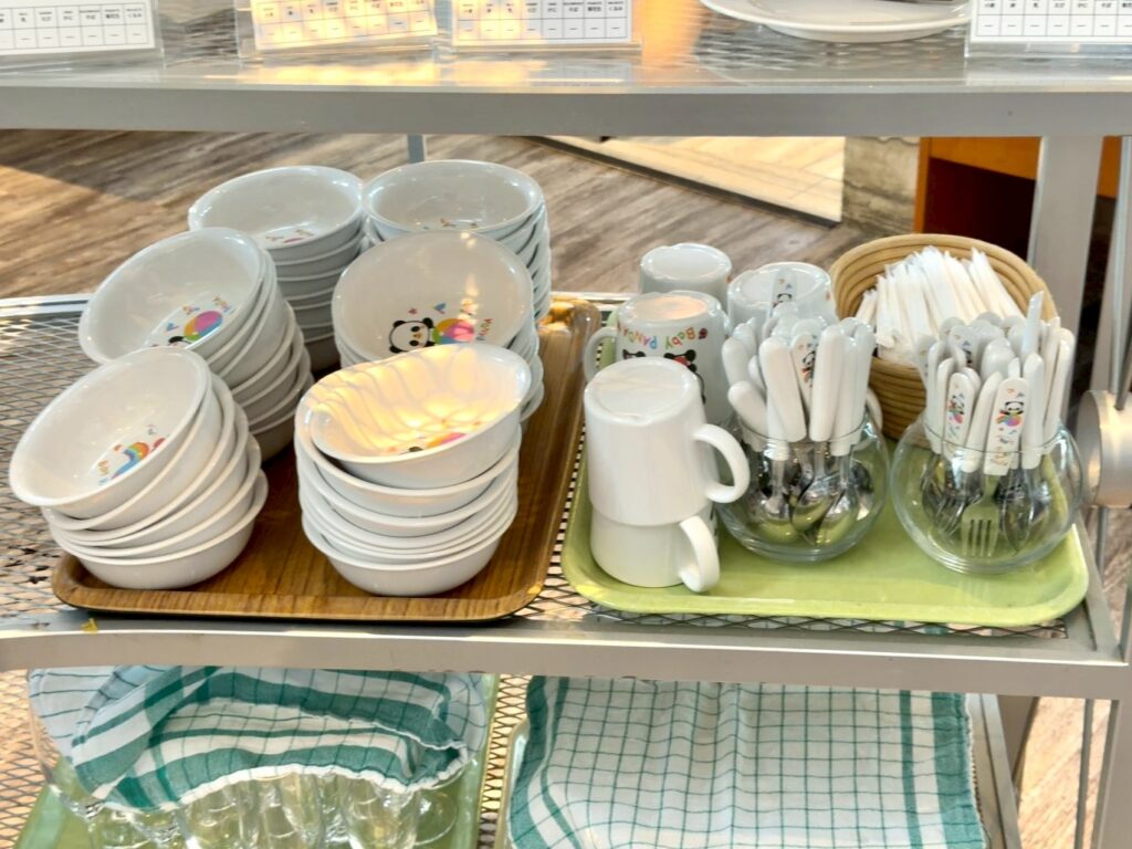 琵琶湖マリオットホテルのクラブラウンジの子供用食器