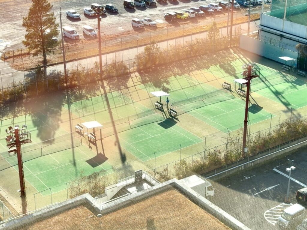 琵琶湖マリオットホテルのテニスコート